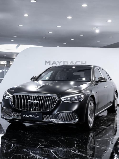 深圳180岚图汽车的售后服务让用户无忧出行，迈巴赫未来的豪华车趋势